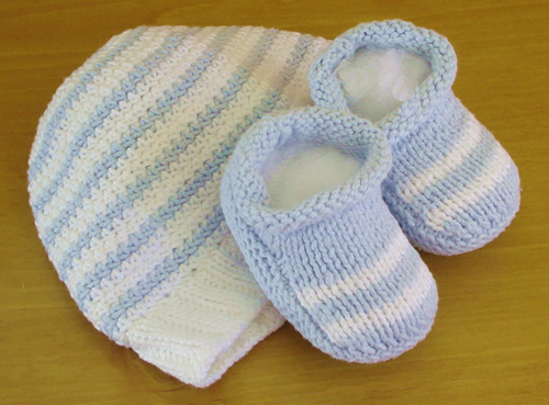 100% Cotton, Hand Made Hat and Booties Set